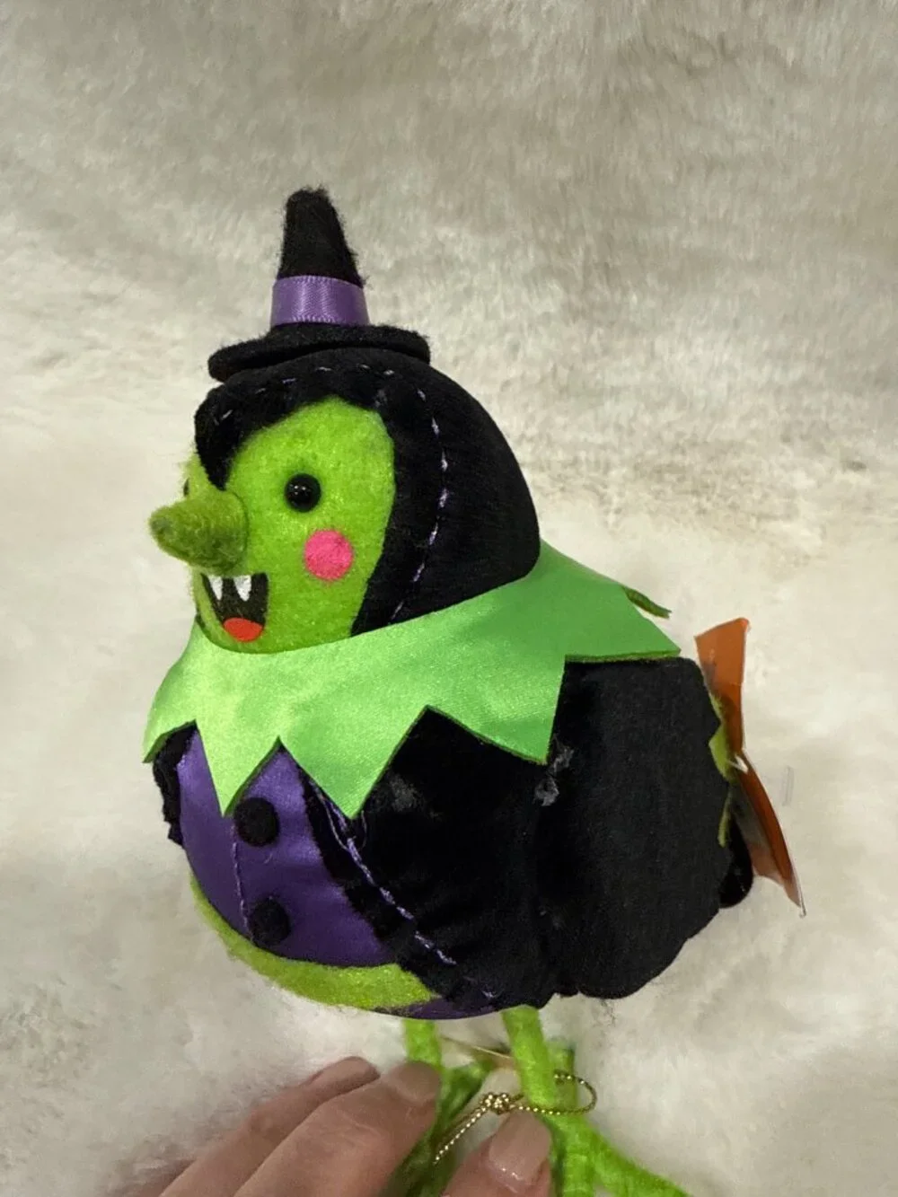 Hyde and Eek! Boutique Featherly Friends Witch Spellma Halloween Decor 2024 - Picture 8 of 8